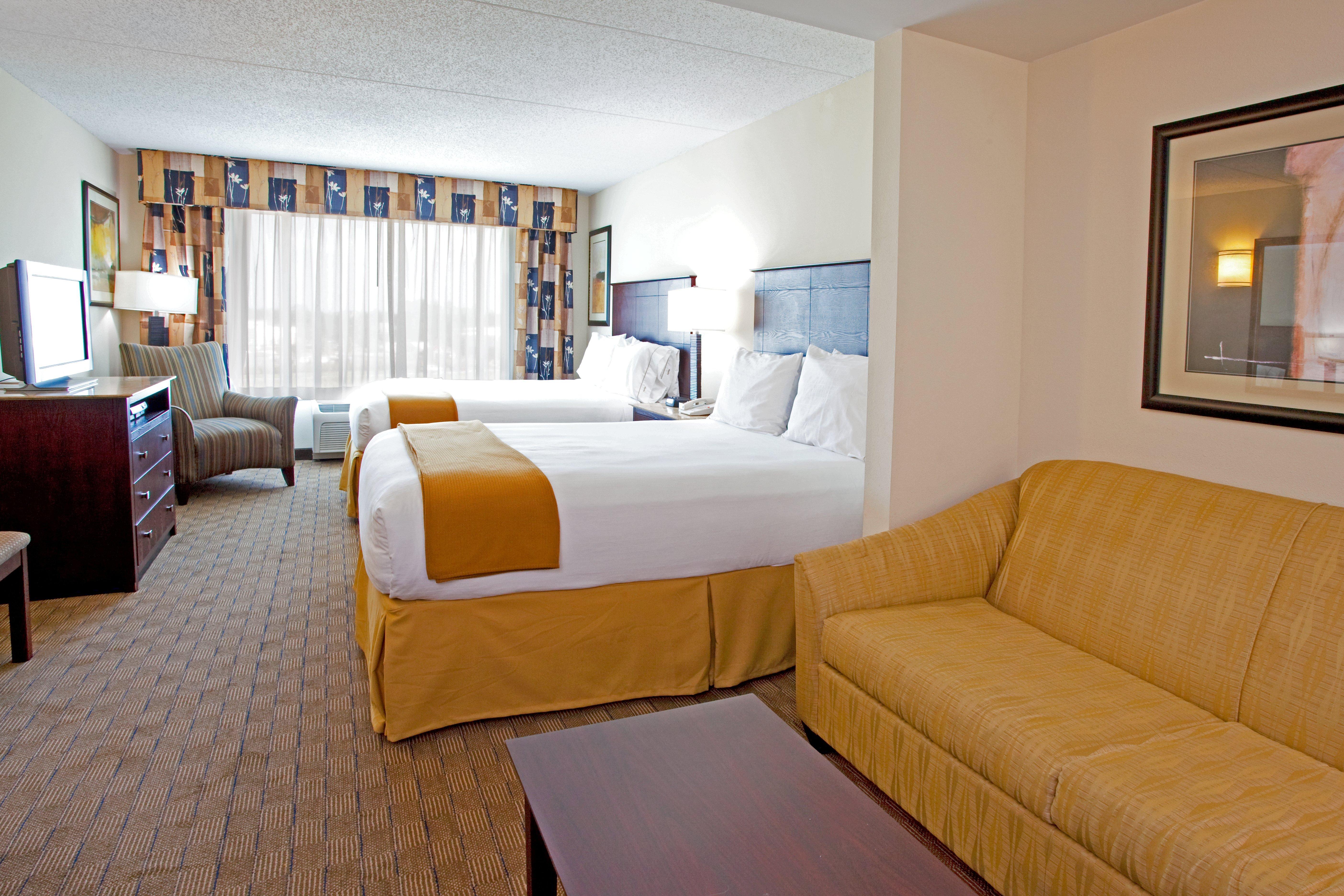 Holiday Inn Express & Suites Columbus At Northlake By Ihg Eksteriør billede