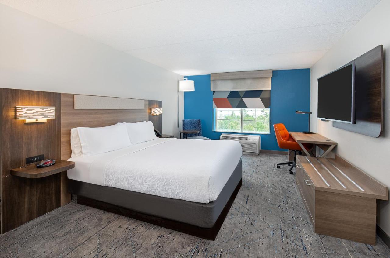 Holiday Inn Express & Suites Columbus At Northlake By Ihg Eksteriør billede