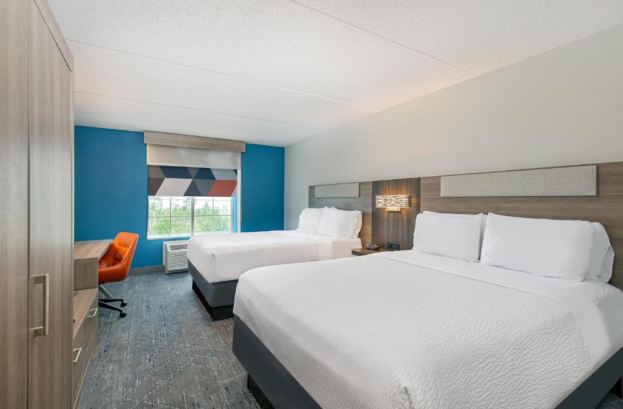 Holiday Inn Express & Suites Columbus At Northlake By Ihg Eksteriør billede