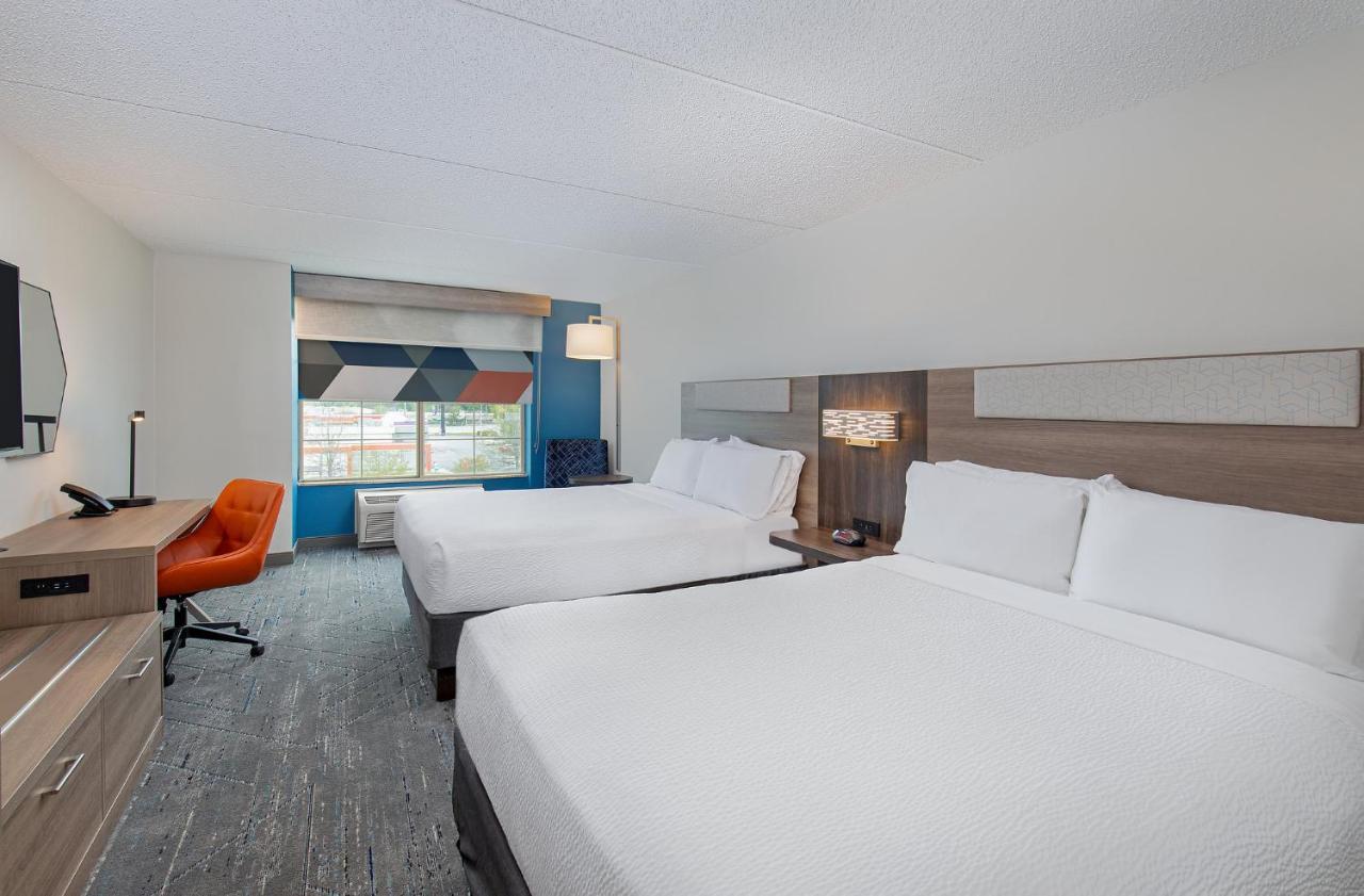 Holiday Inn Express & Suites Columbus At Northlake By Ihg Eksteriør billede