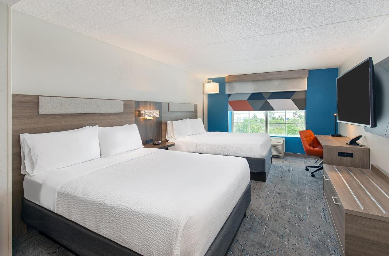 Holiday Inn Express & Suites Columbus At Northlake By Ihg Eksteriør billede