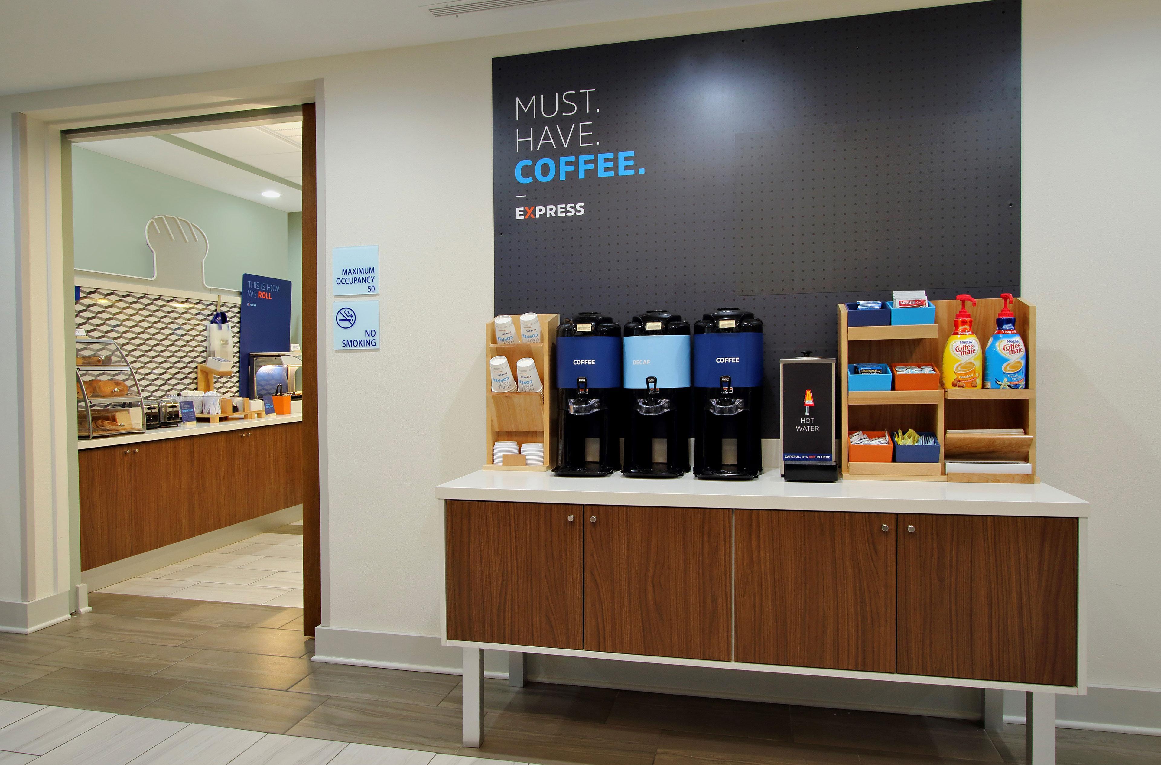 Holiday Inn Express & Suites Columbus At Northlake By Ihg Eksteriør billede